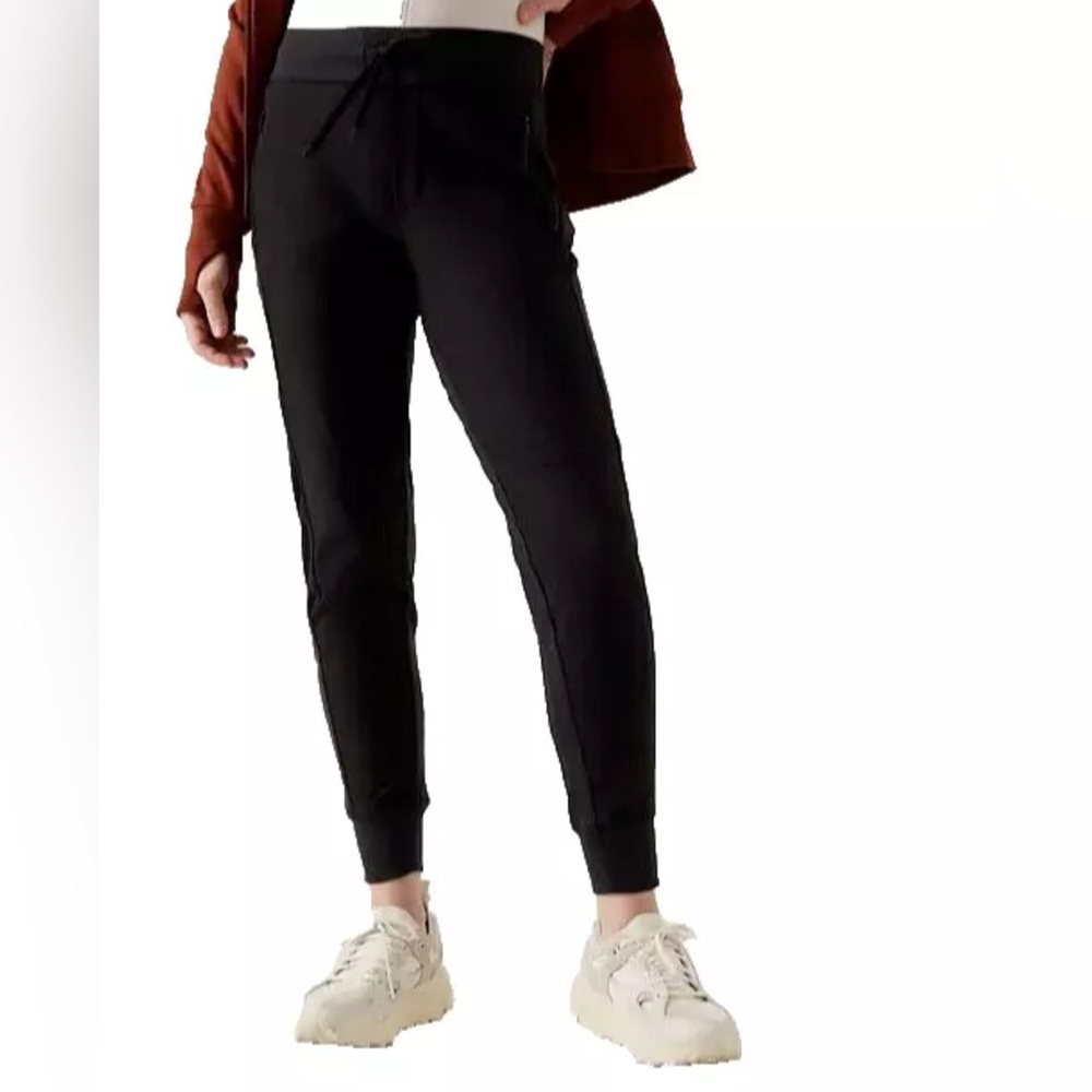 Athleta Headlands Hybrid Mid-Rise Jogger Size 4 Semi-Fitted Black 486183
